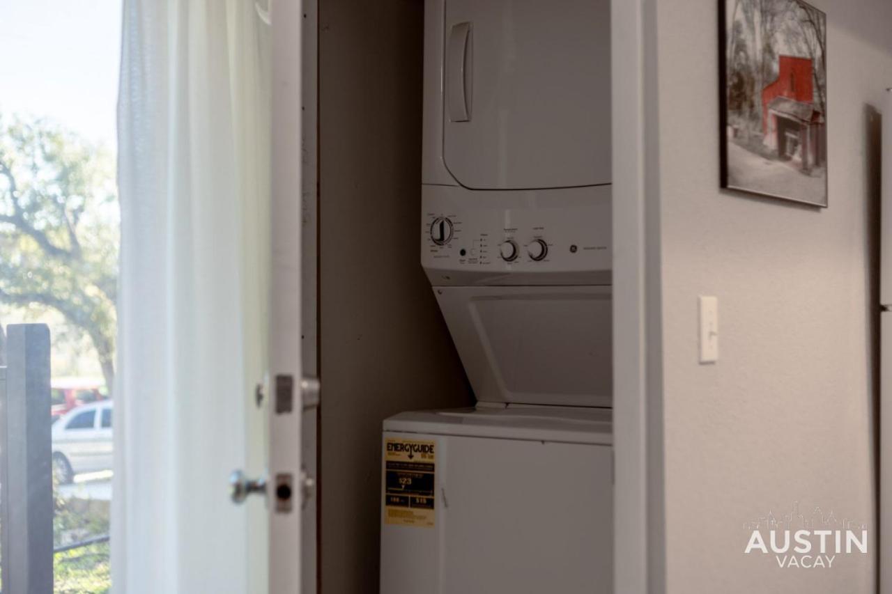 2 Miles To Dt Updated Pet-Friendly Home For Four Austin Exterior foto