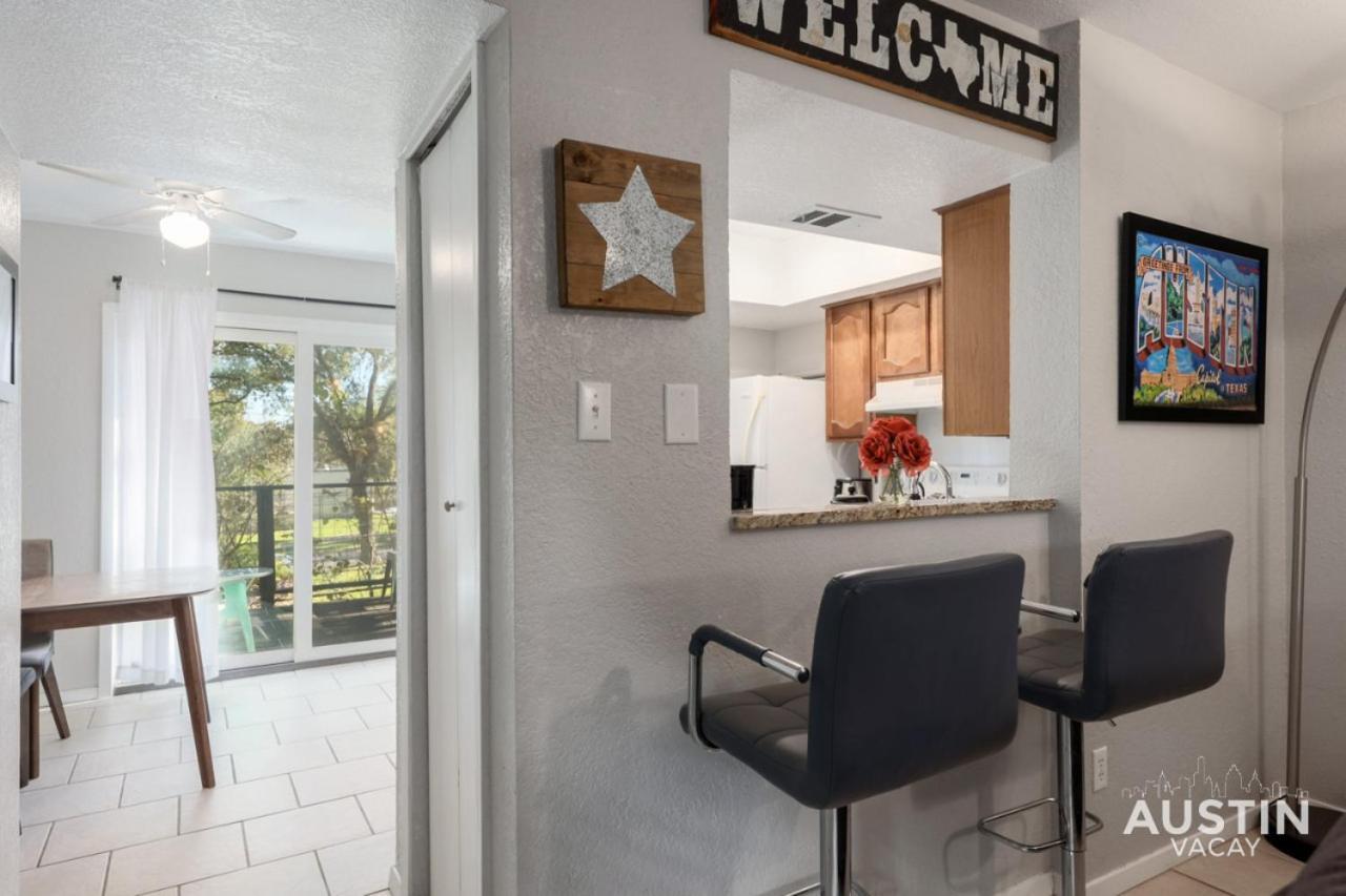 2 Miles To Dt Updated Pet-Friendly Home For Four Austin Exterior foto